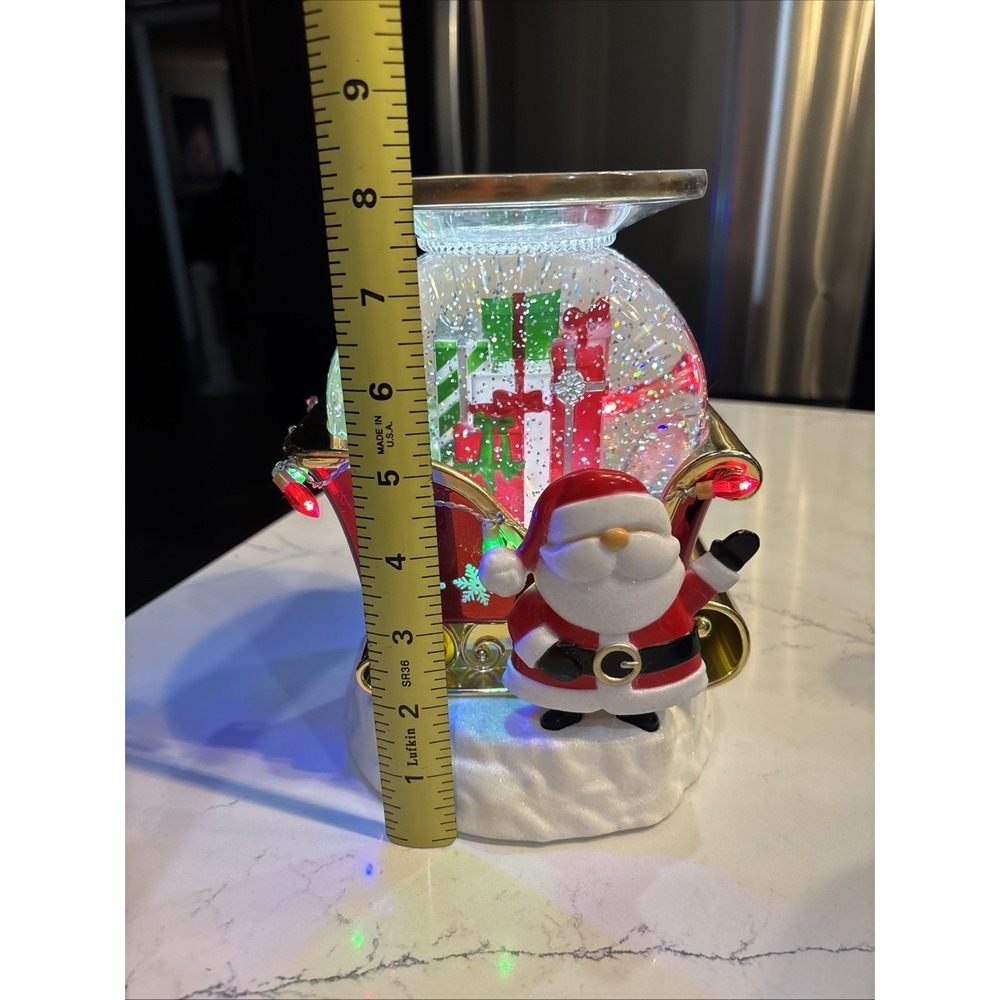 NEW Santa Sleigh Water Globe 3-Wick Candle Holder Bath & Body Works TESTED - Picture 2 of 4